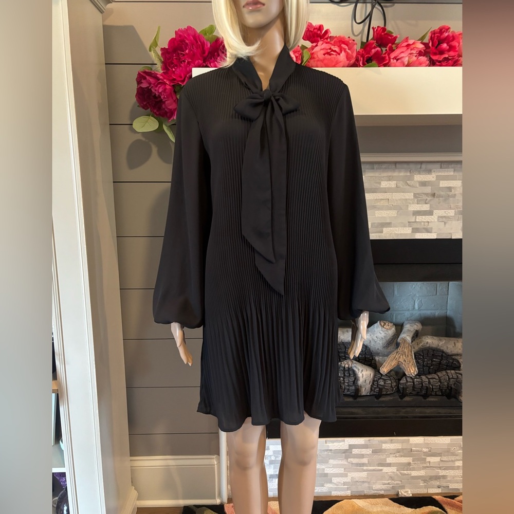 Elegant Black Pleated Chiffon SHEIN Dress SIZE MEDIUM